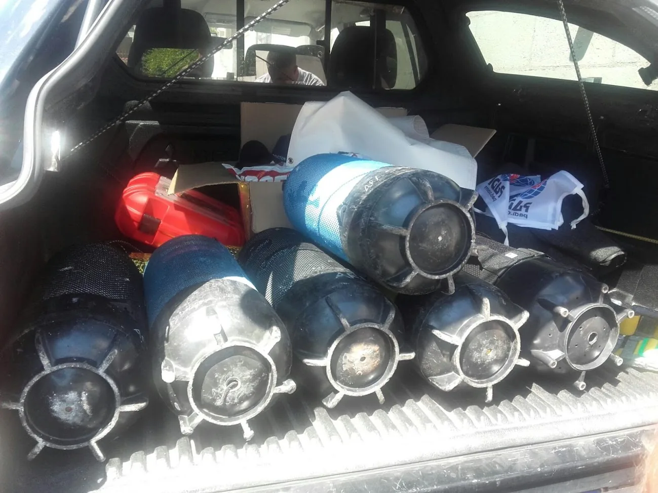 Posso trasportare le mie bombole in auto? La risposta e'...